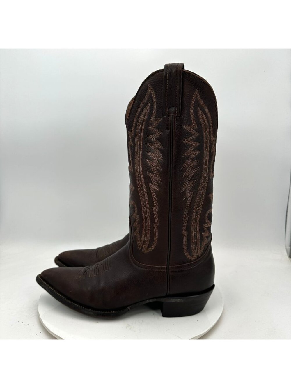 Nocona Women Size 10B Dark Brown Leather embroidered Pull On western Cowboy Boot
